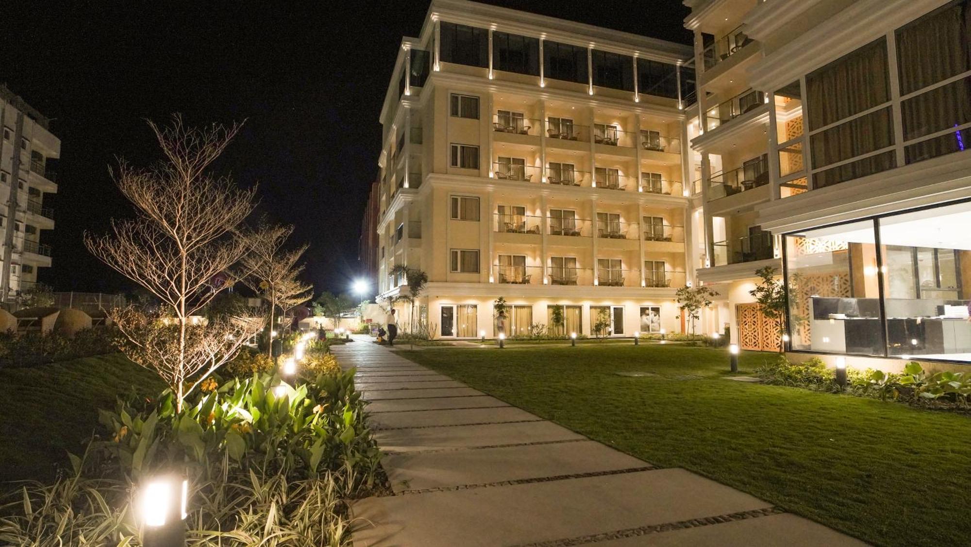 Antique Regency !! Luxurious Hotel In Digha !! Zewnętrze zdjęcie