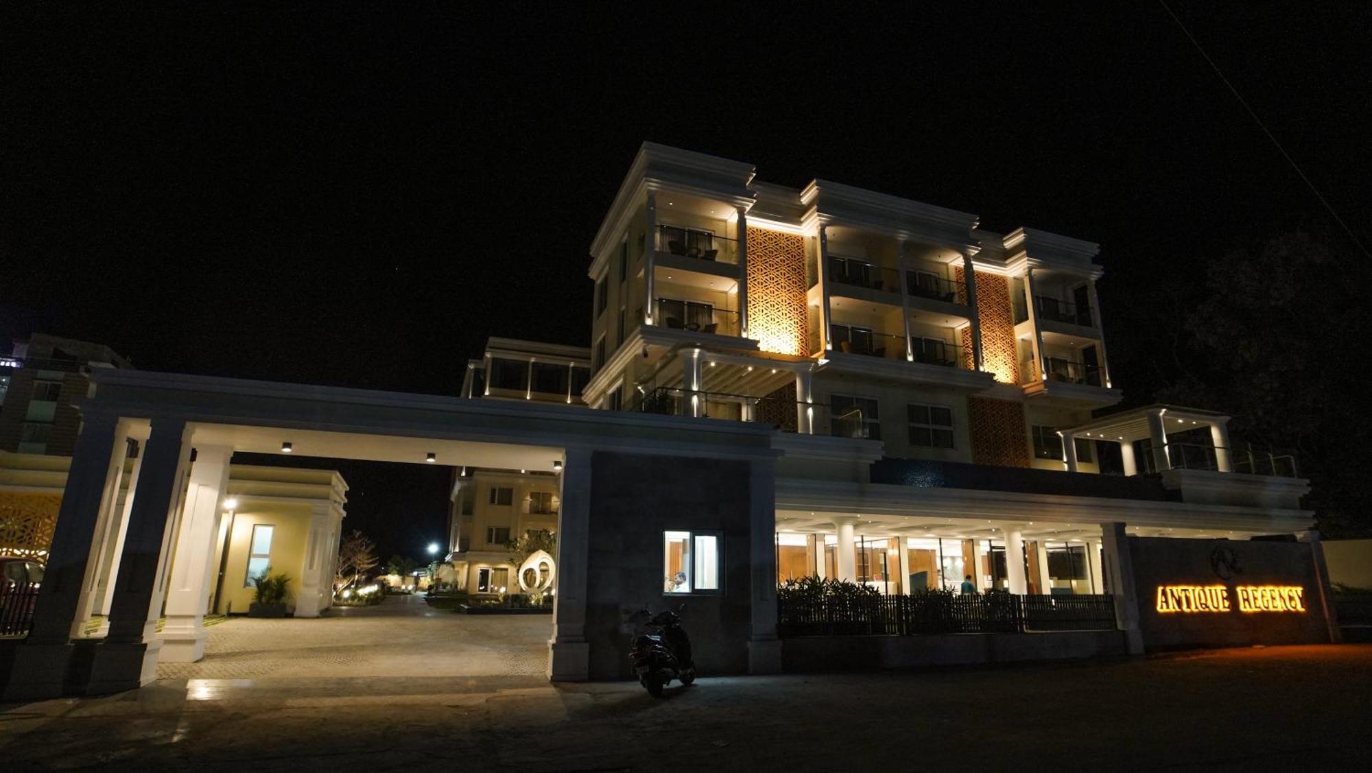 Antique Regency !! Luxurious Hotel In Digha !! Zewnętrze zdjęcie